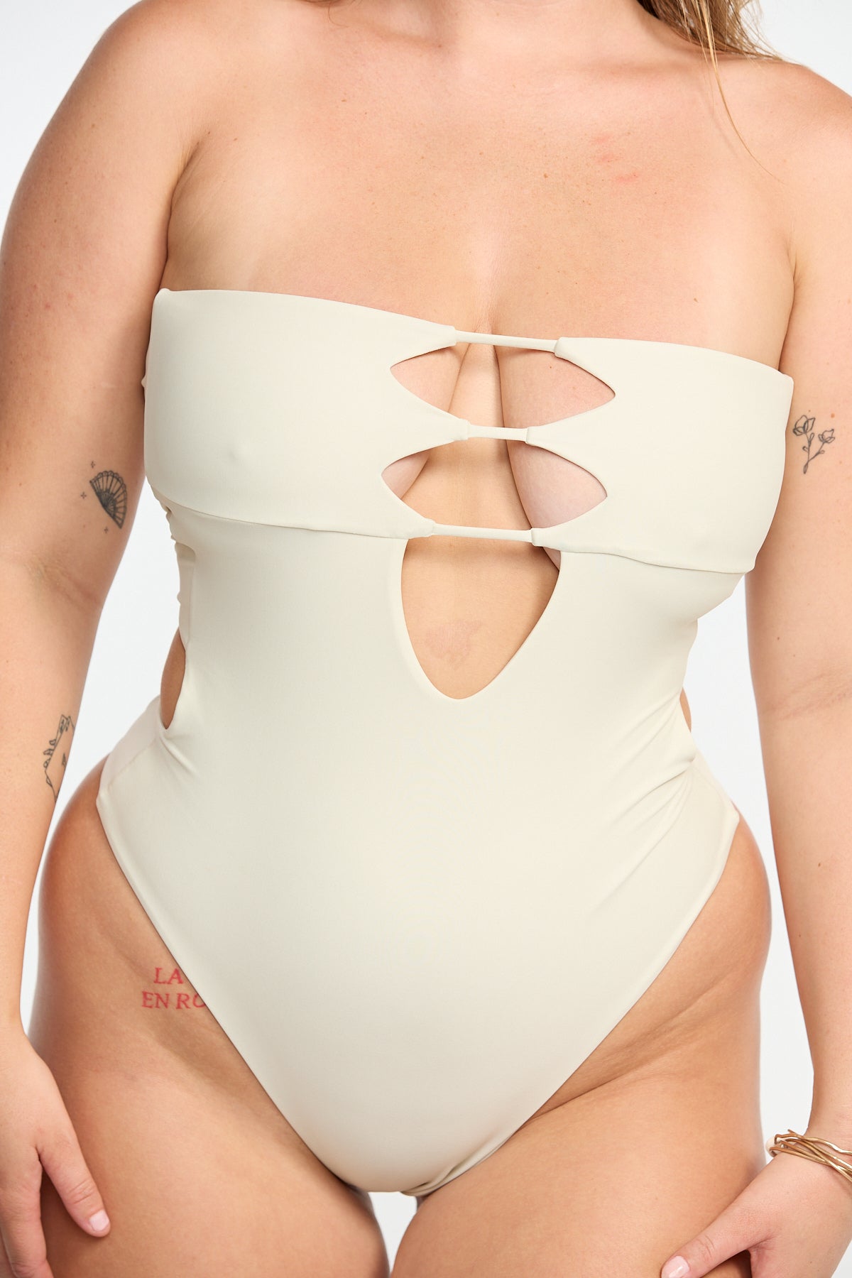 India One Piece - Gardenia