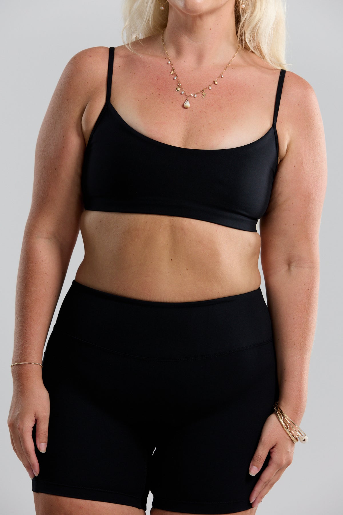 THE Sports Bra - Black