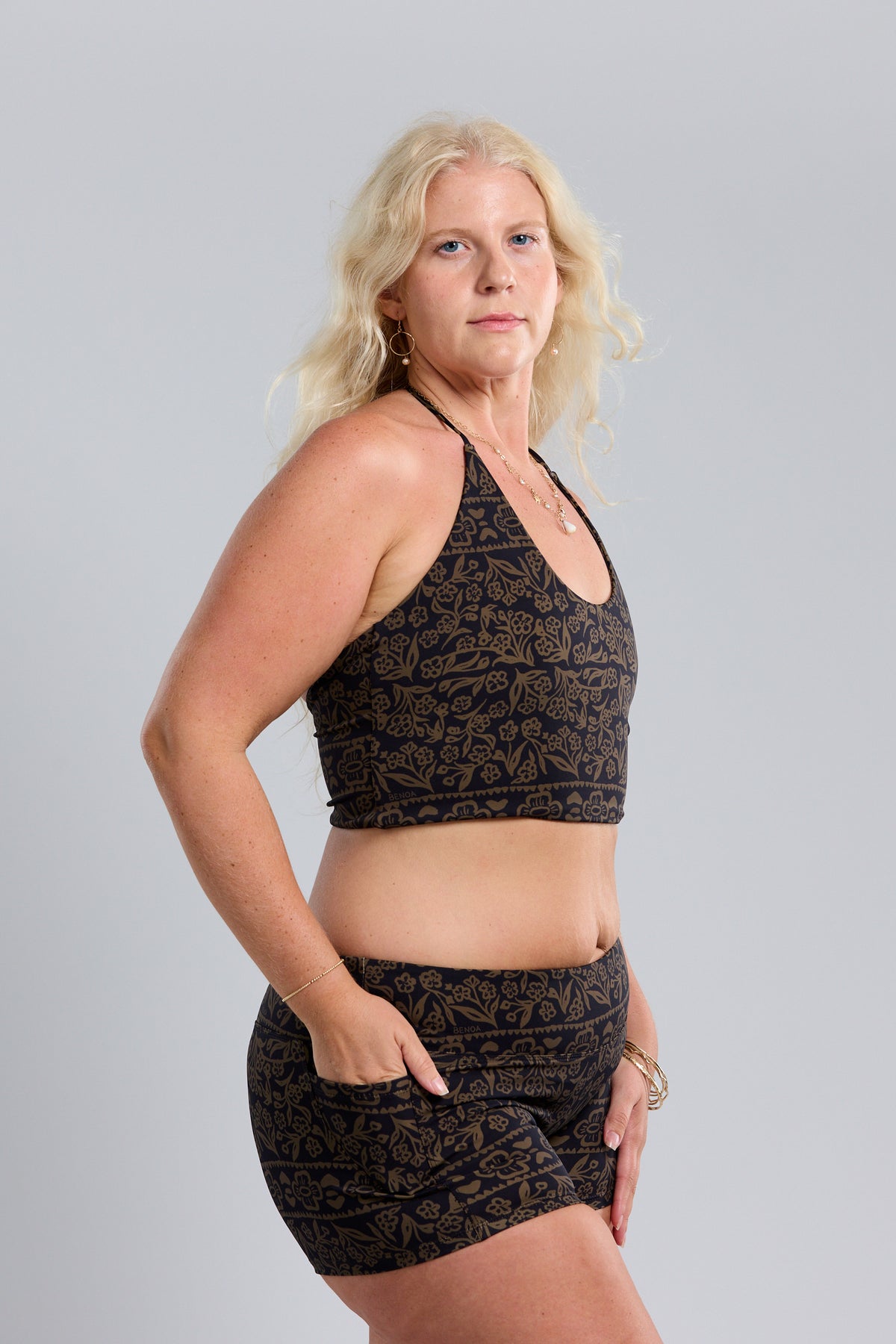 Low Rise Active Shorts - Brown Batik
