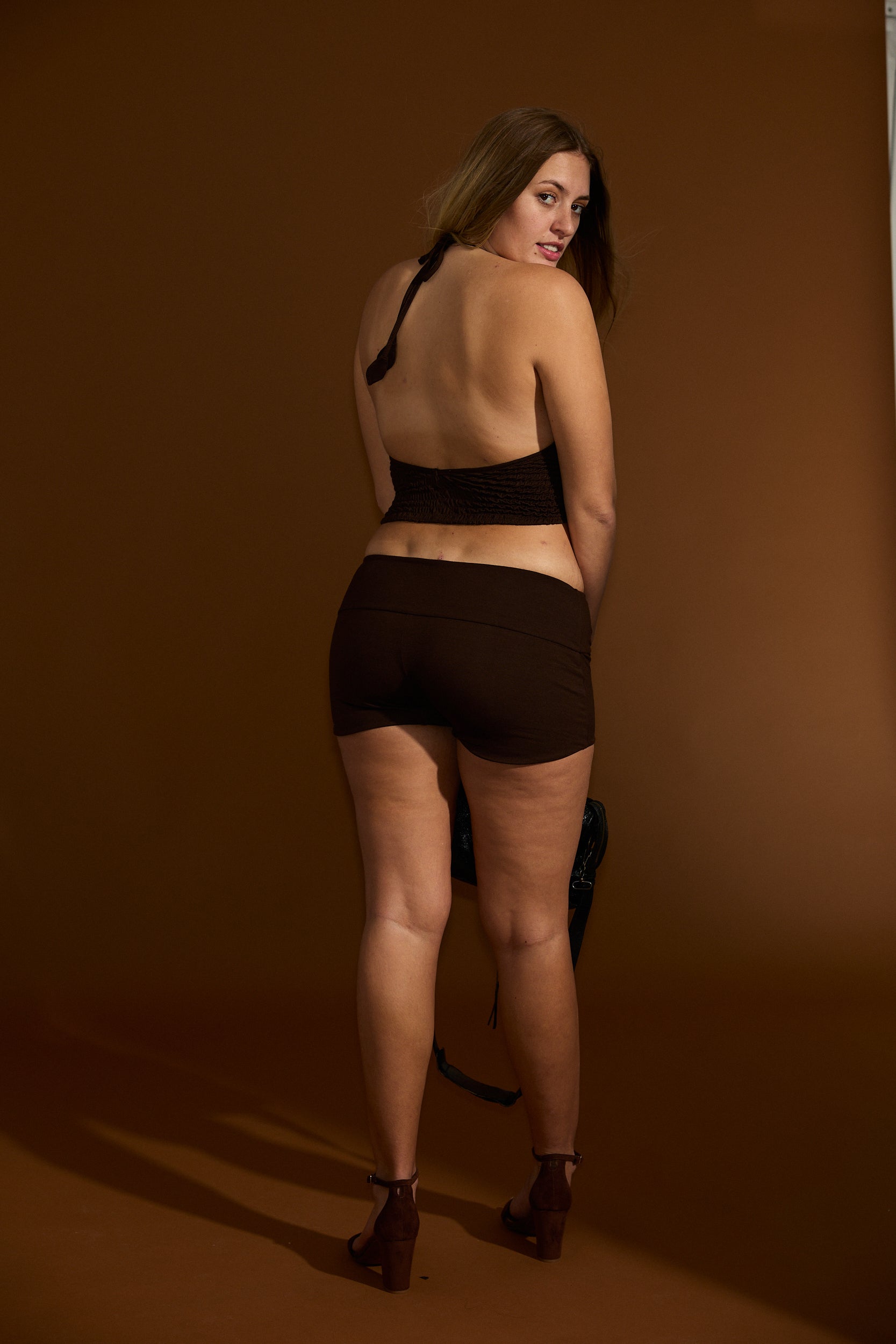 Cloe short - Shaved Chocolate