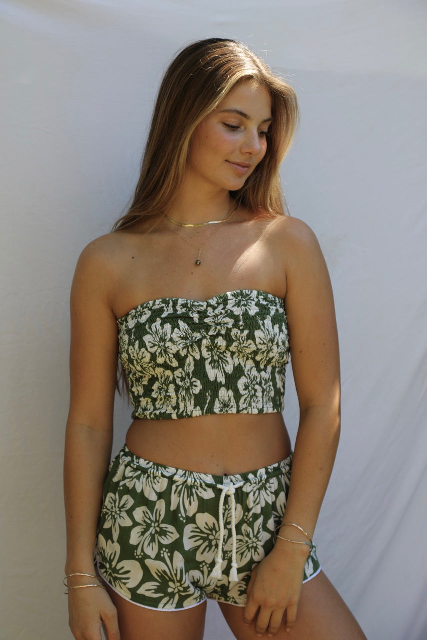 Moana Shorts - Green Batik