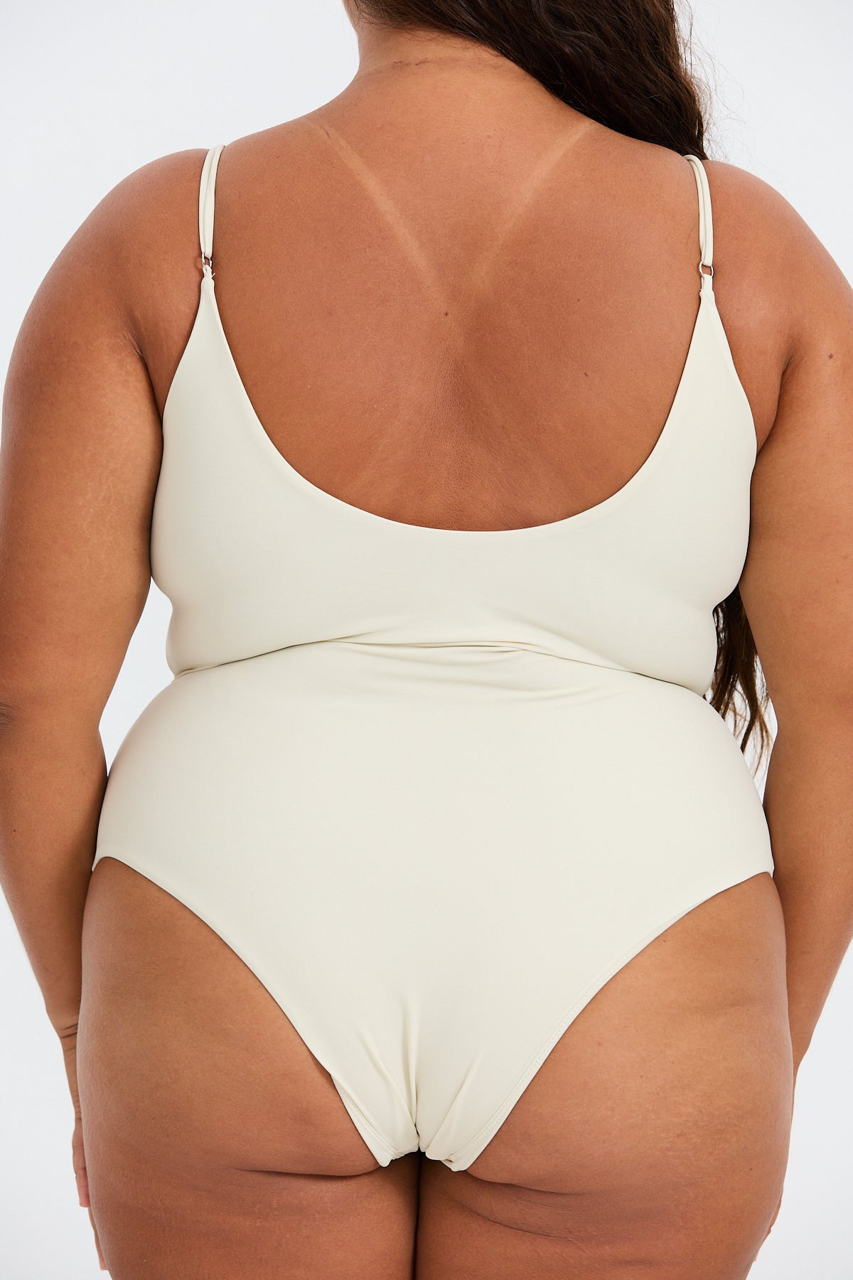 Makenna Curve One Piece - Gardenia