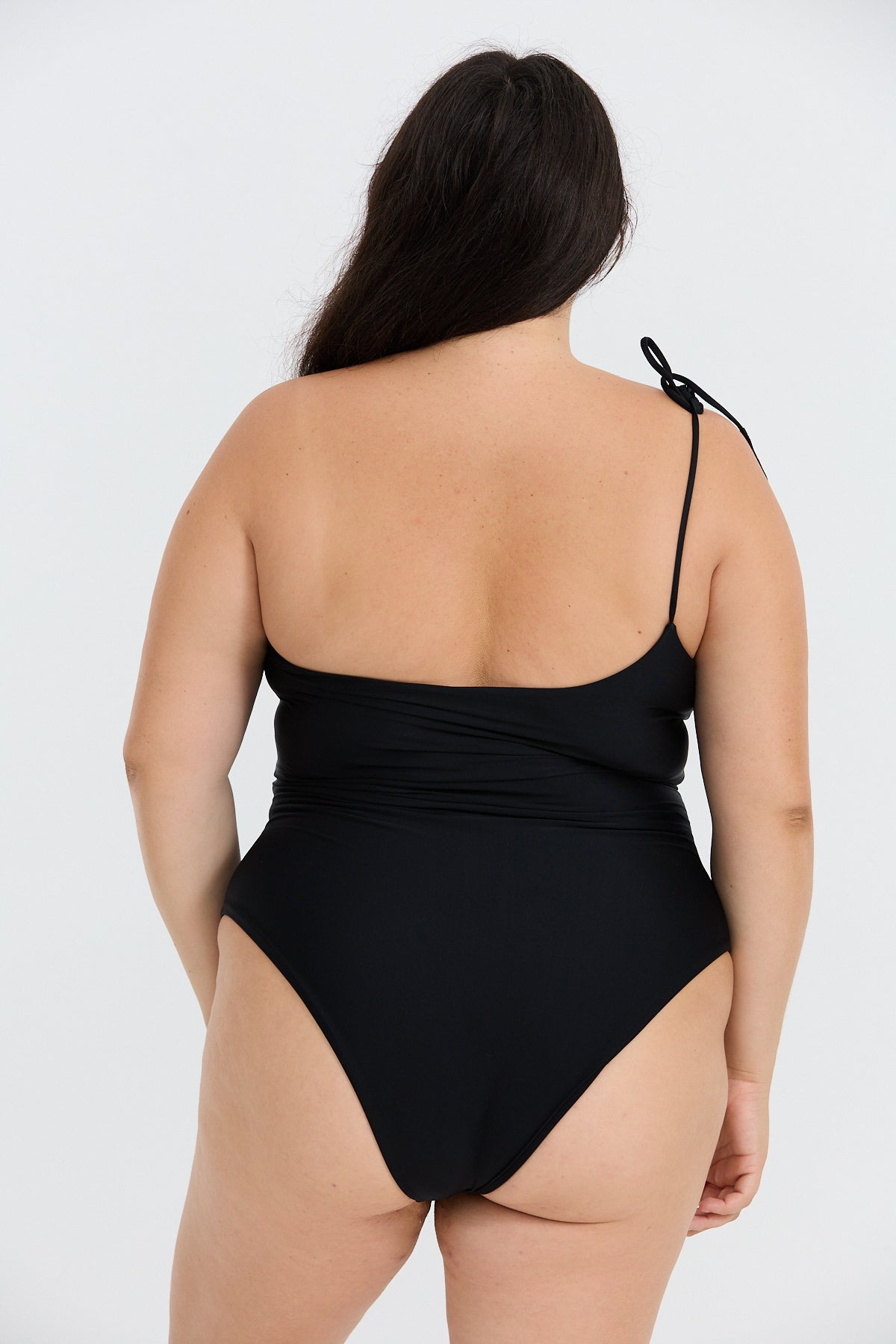 Makaio Curve One Piece - Black