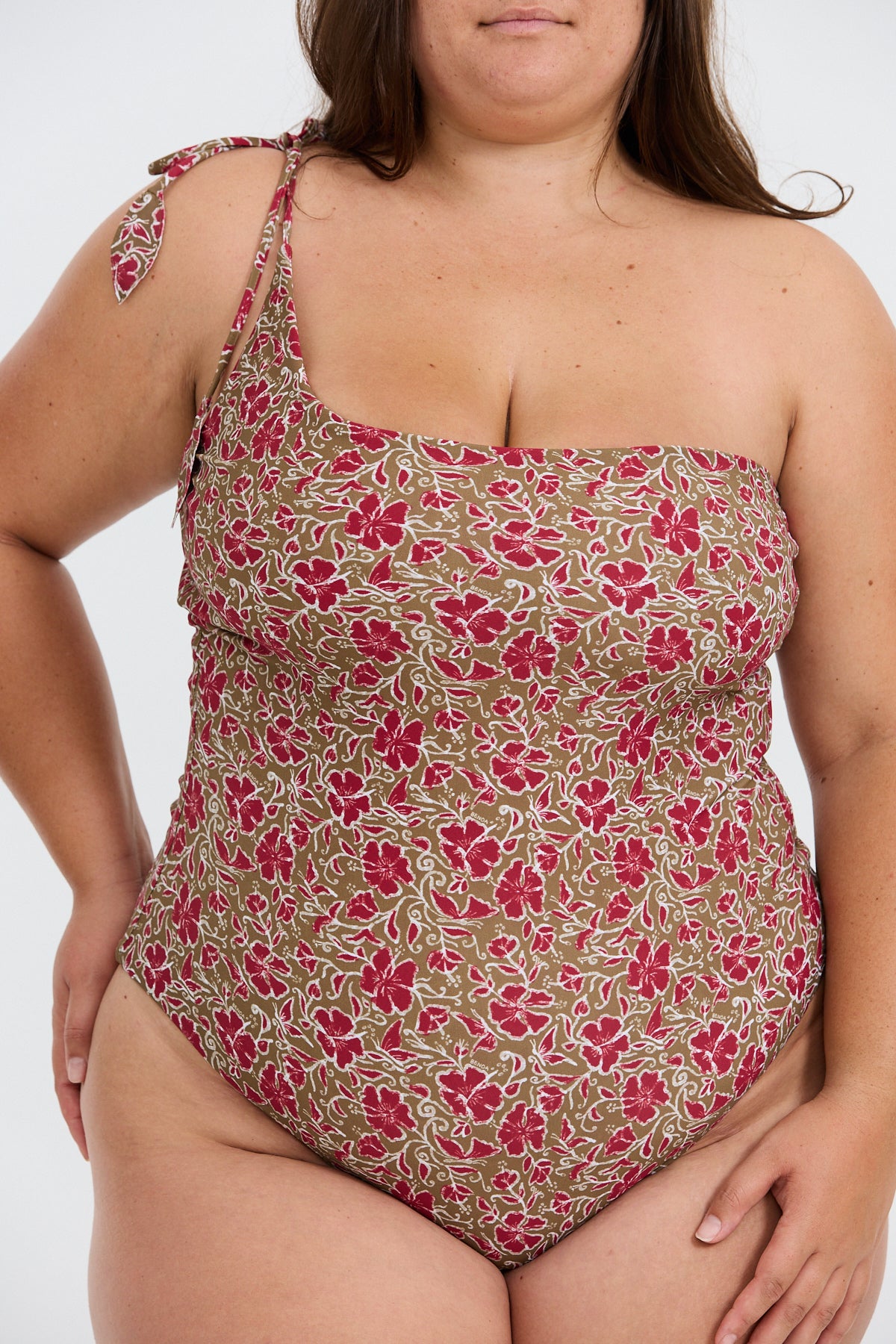 Makaio Curve One Piece - Eden