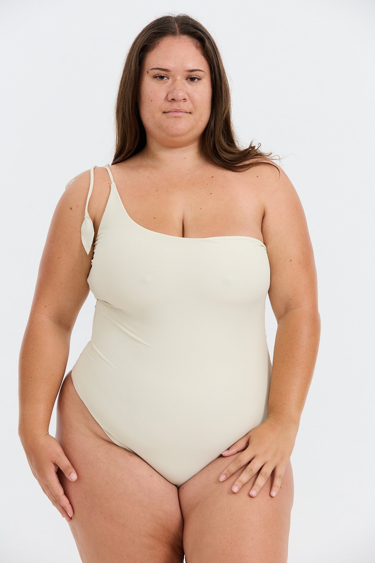 Makaio Curve One Piece - Gardenia