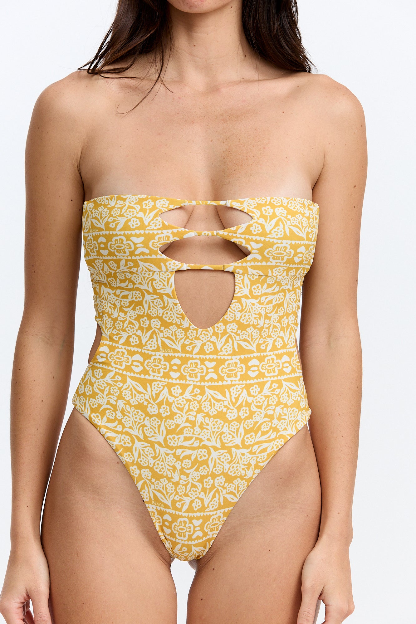 India One Piece 2.0 - Goldie