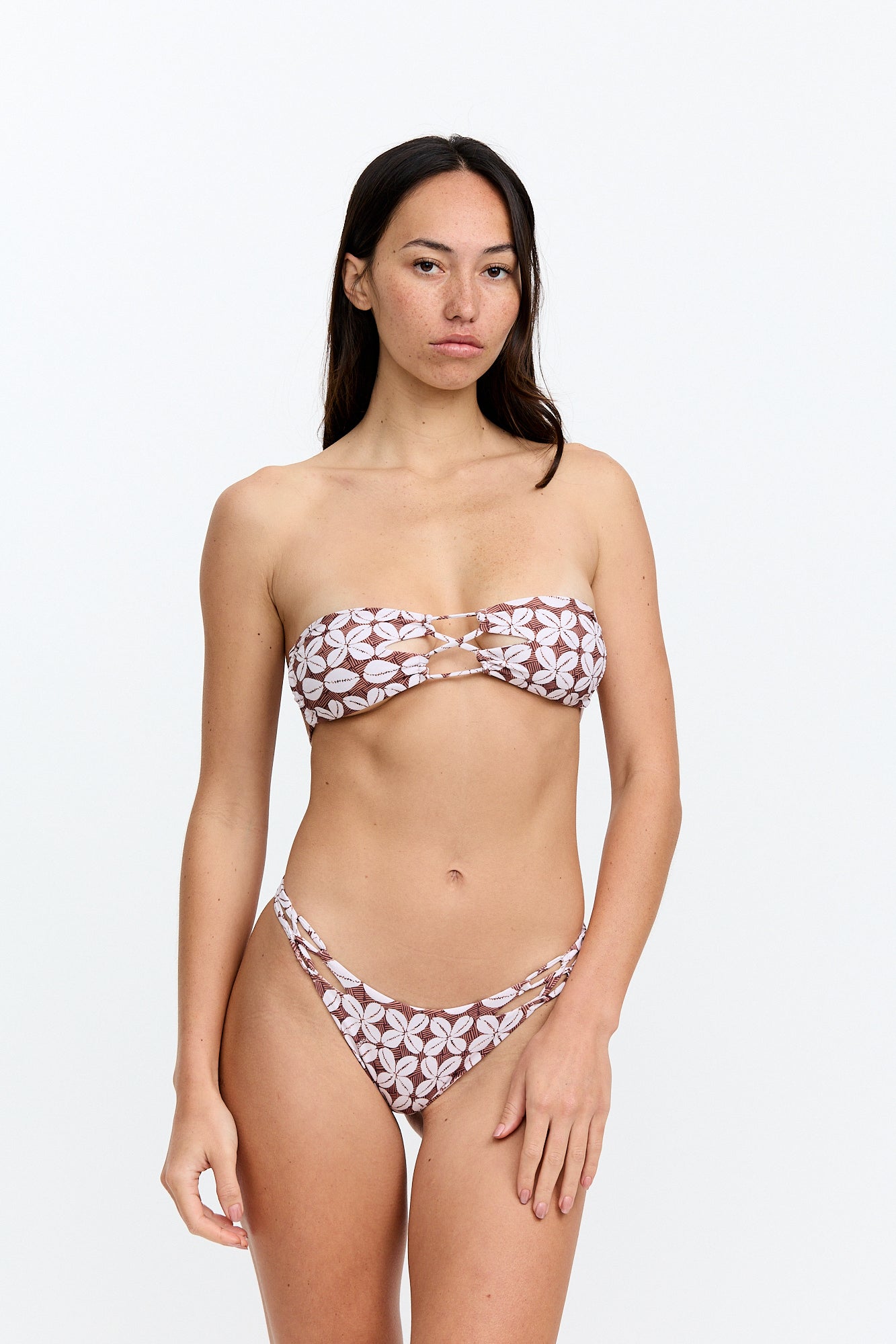 Rio Bottom - Cowrie Basket