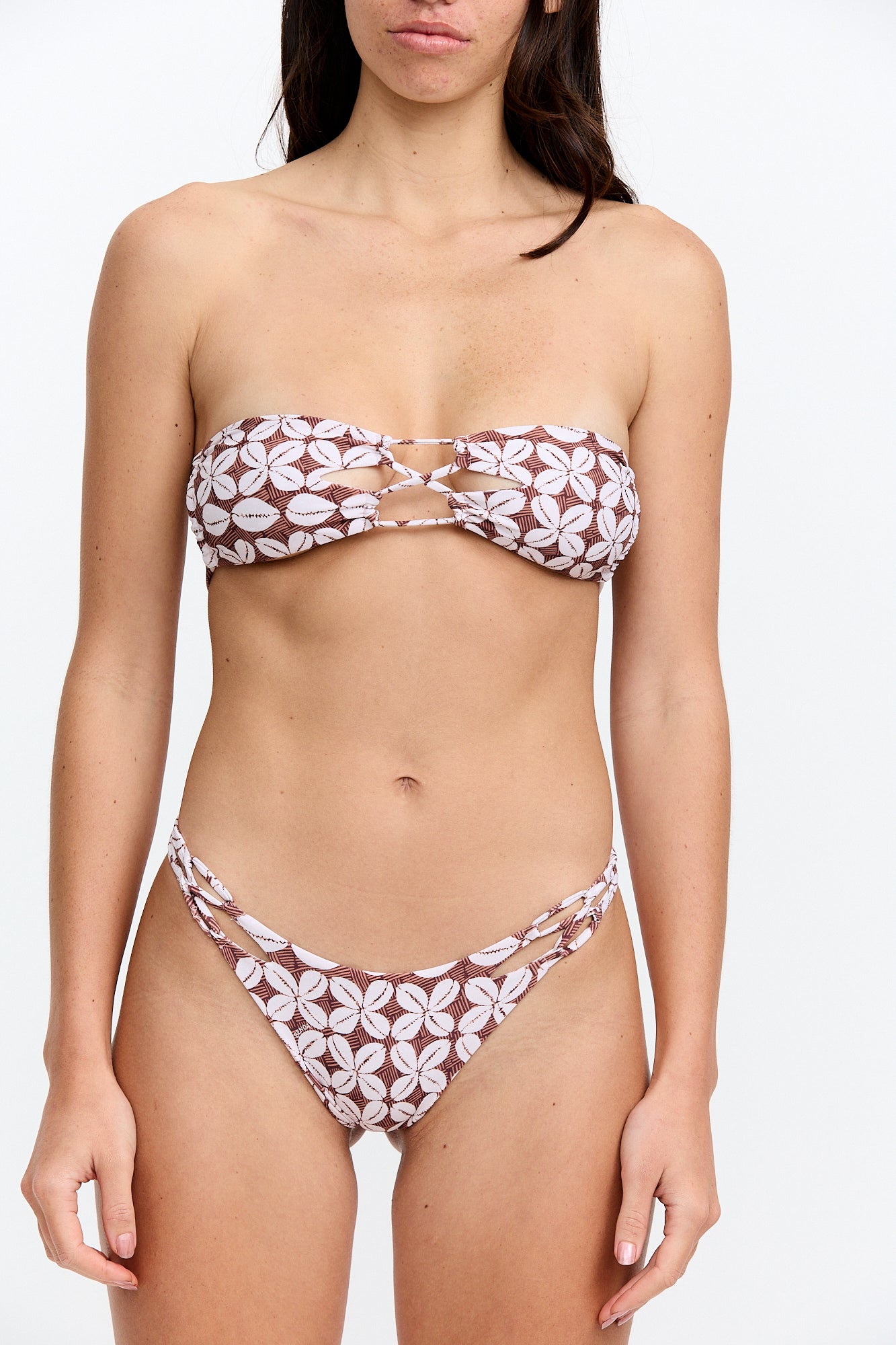 Rio Bottom - Cowrie Basket