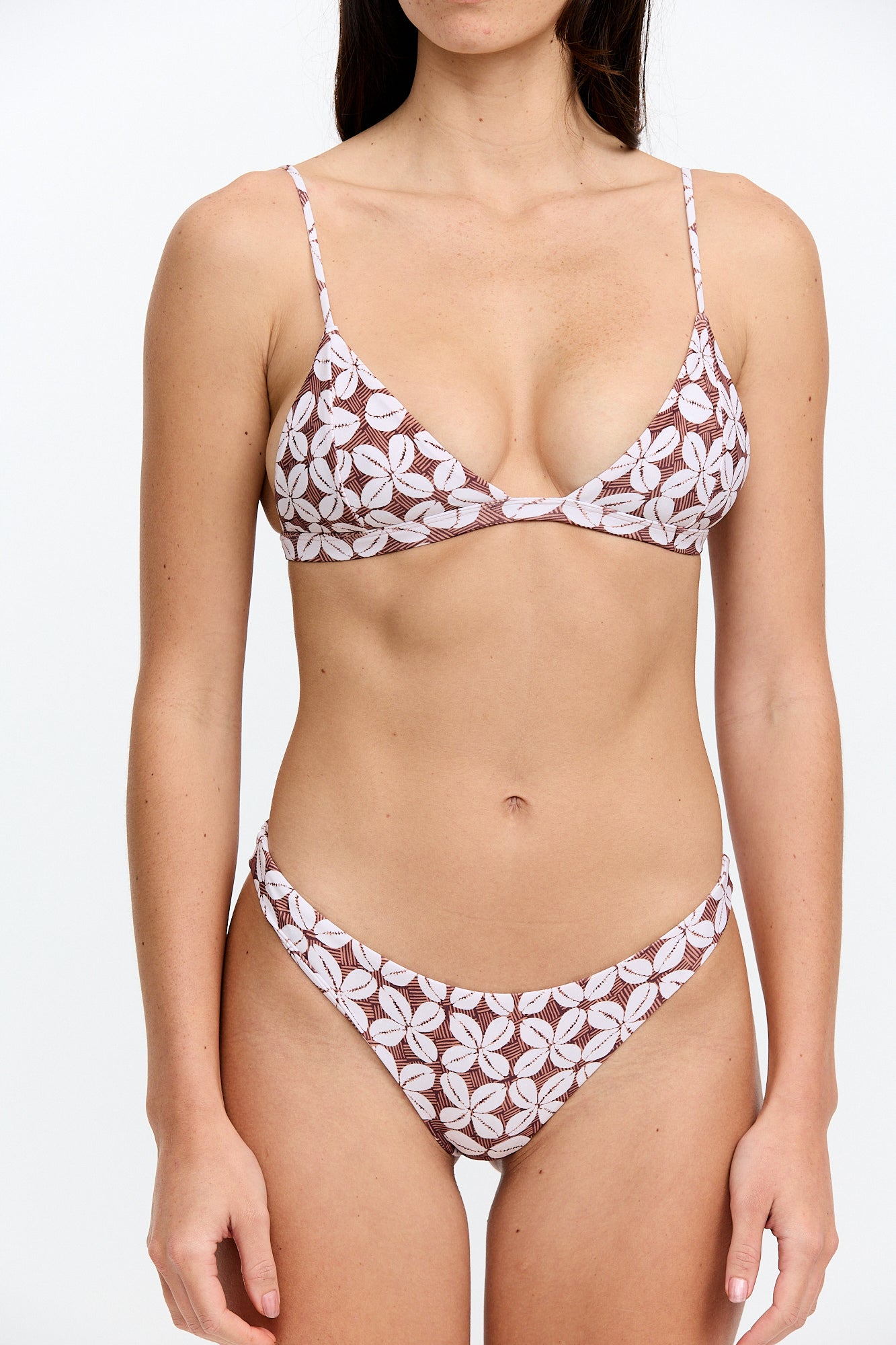Hina Bottom 2.0 - Cowrie Basket