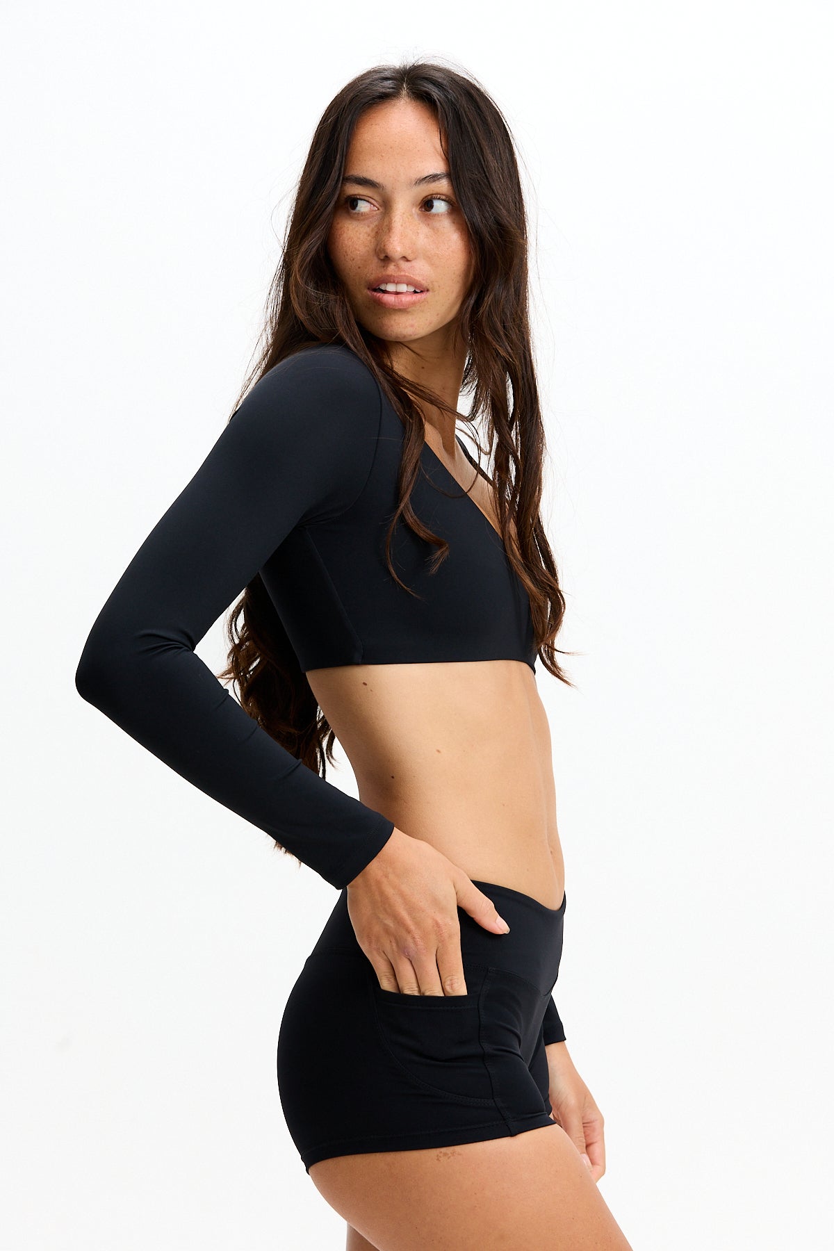 Long Sleeve Active Crop Top - Black