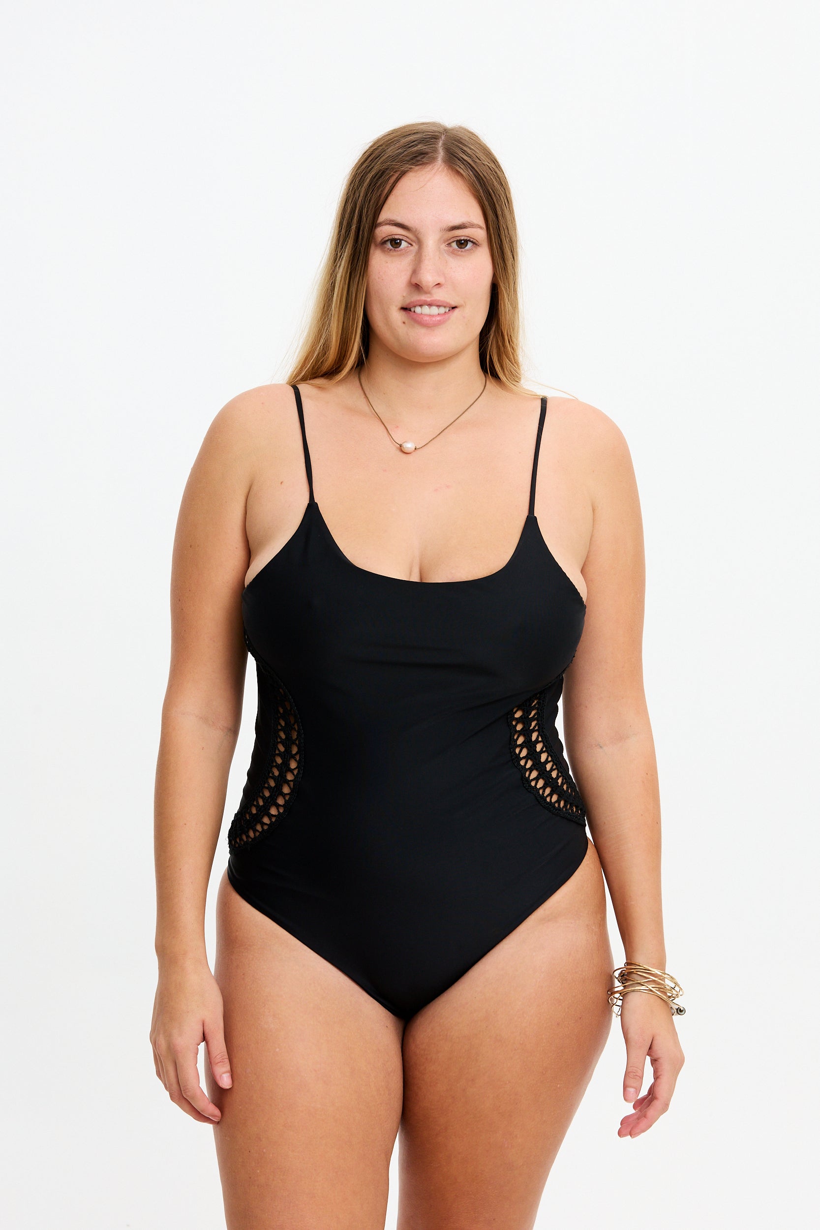 Stella 2.0 One Piece - Black