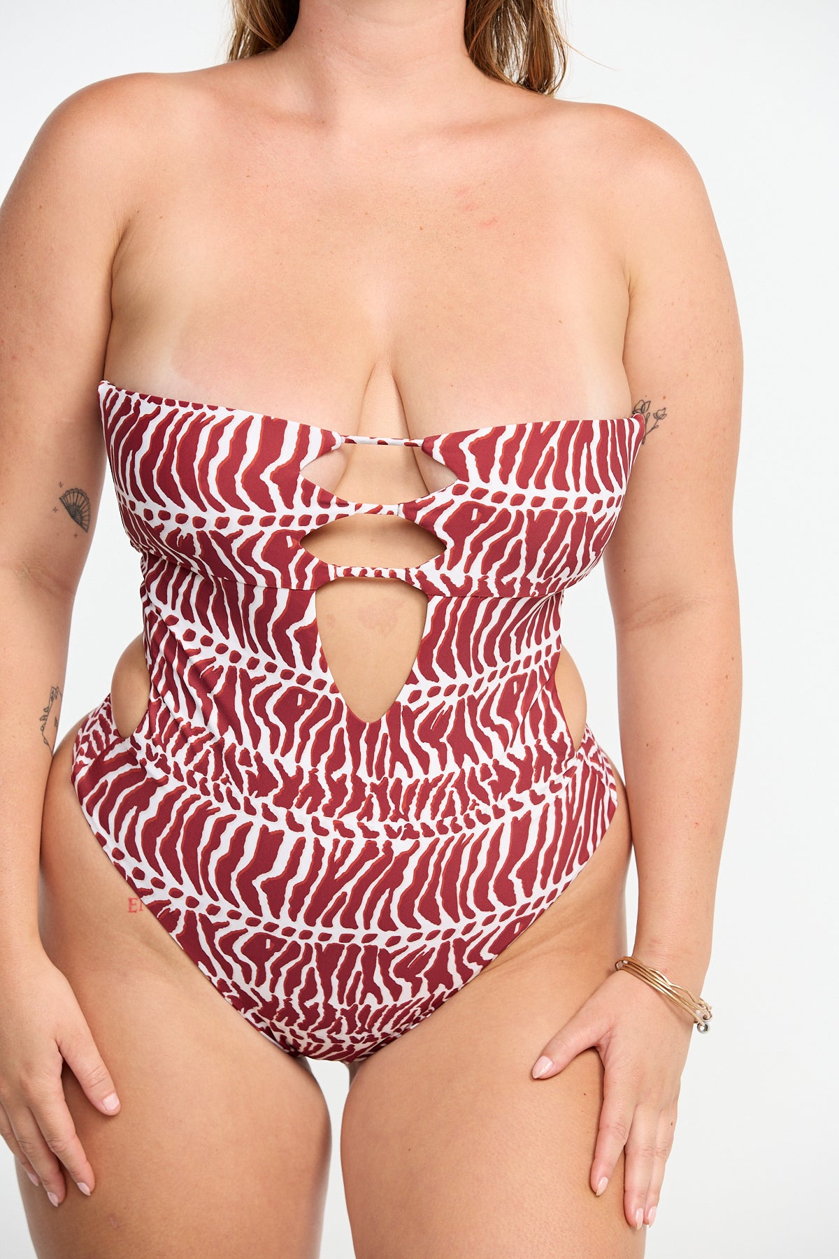 India One Piece - Miter