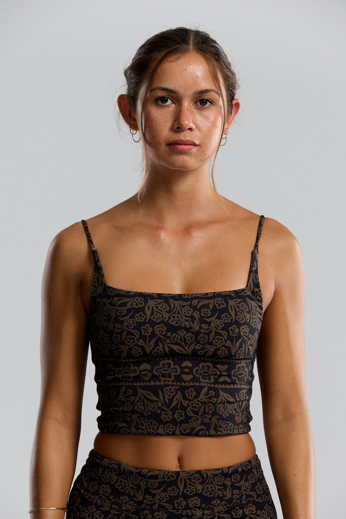 Everywhere Active Tank - Brown Batik