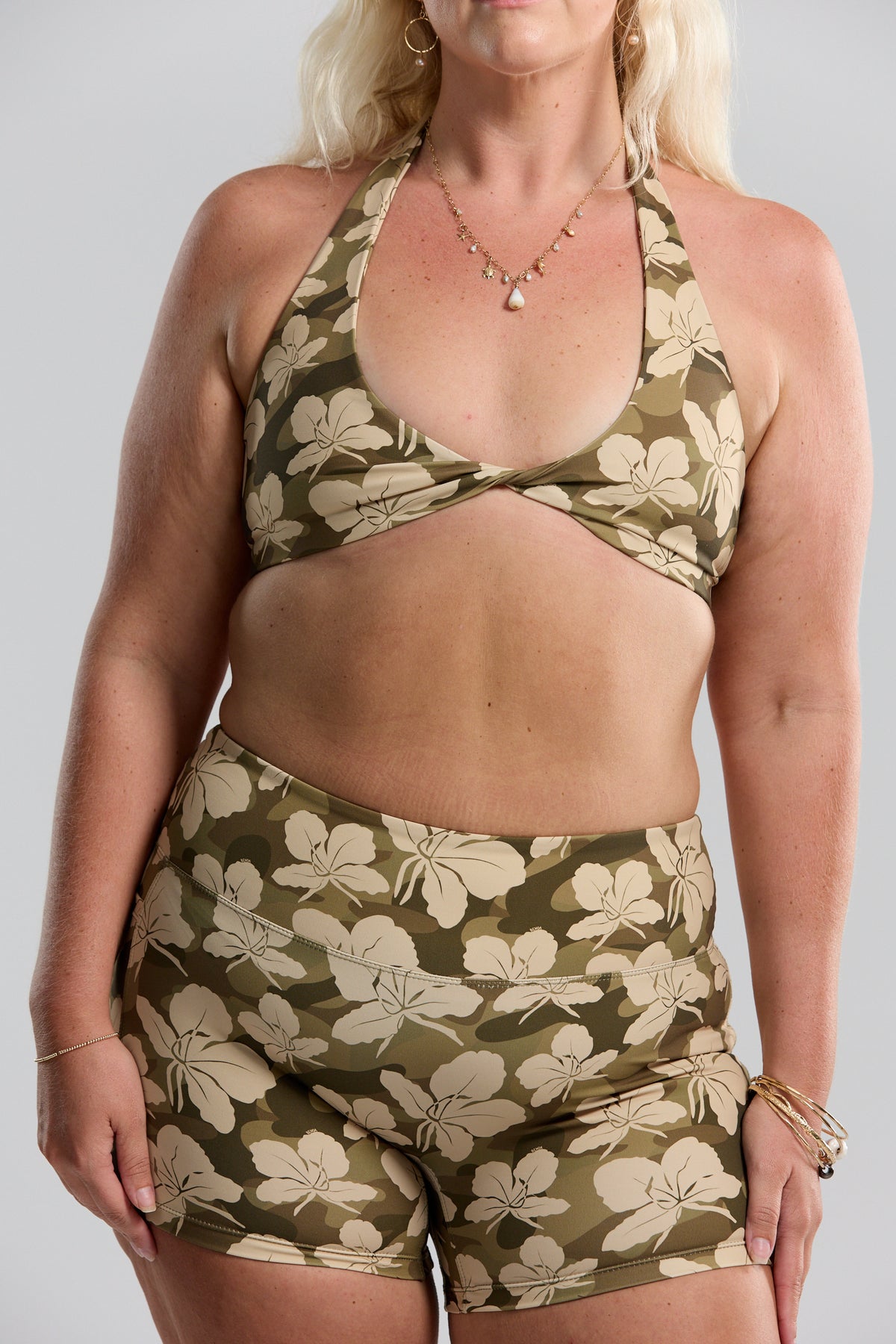 Plunge Sports Bra - Camo Ginger