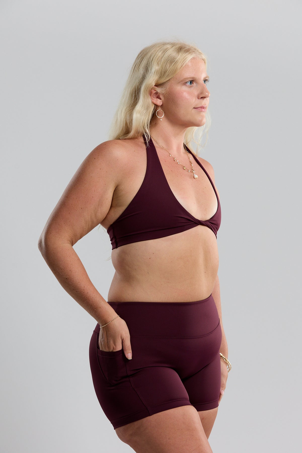 Plunge Sports Bra - Plum