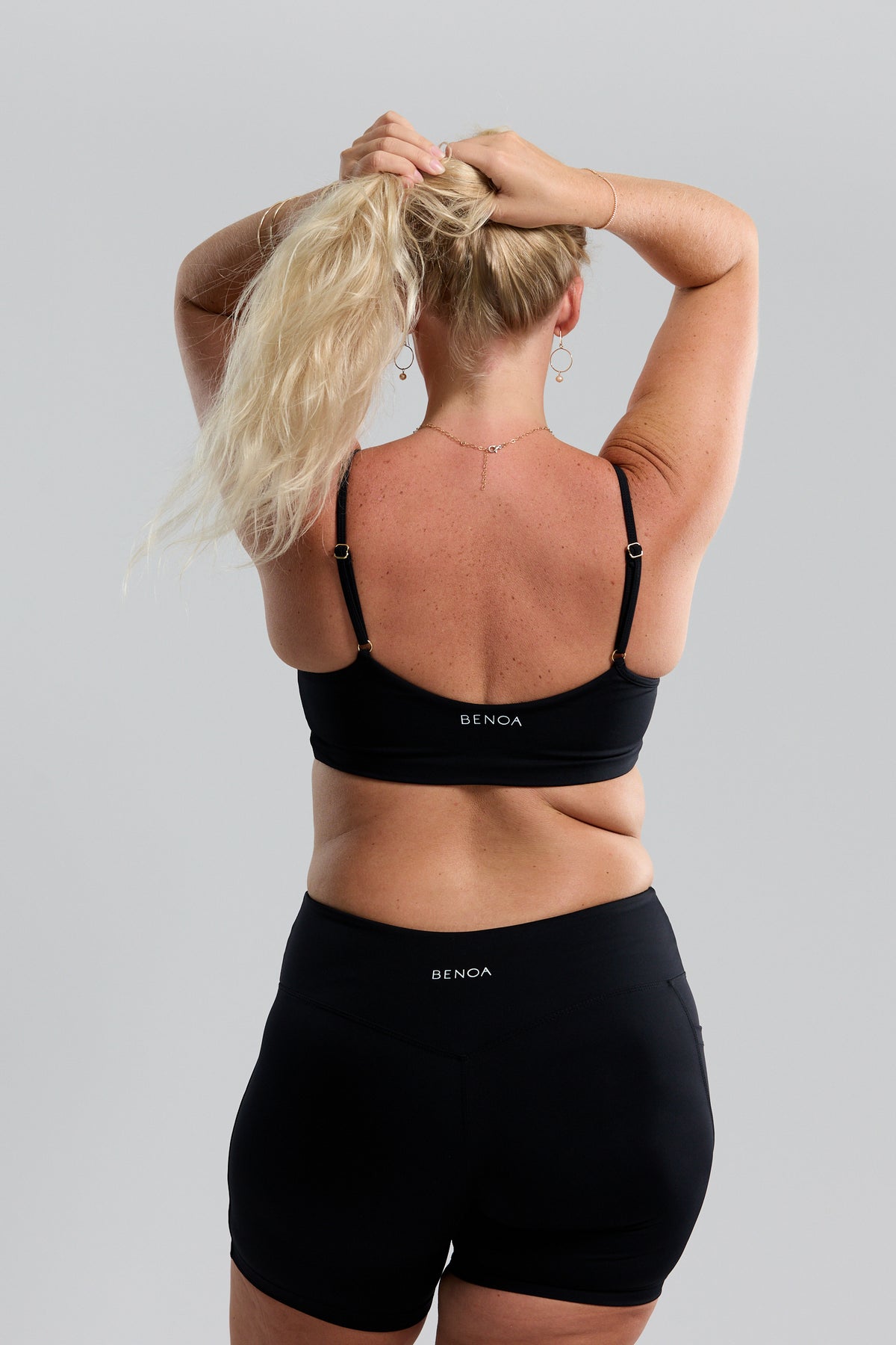 THE Sports Bra - Black
