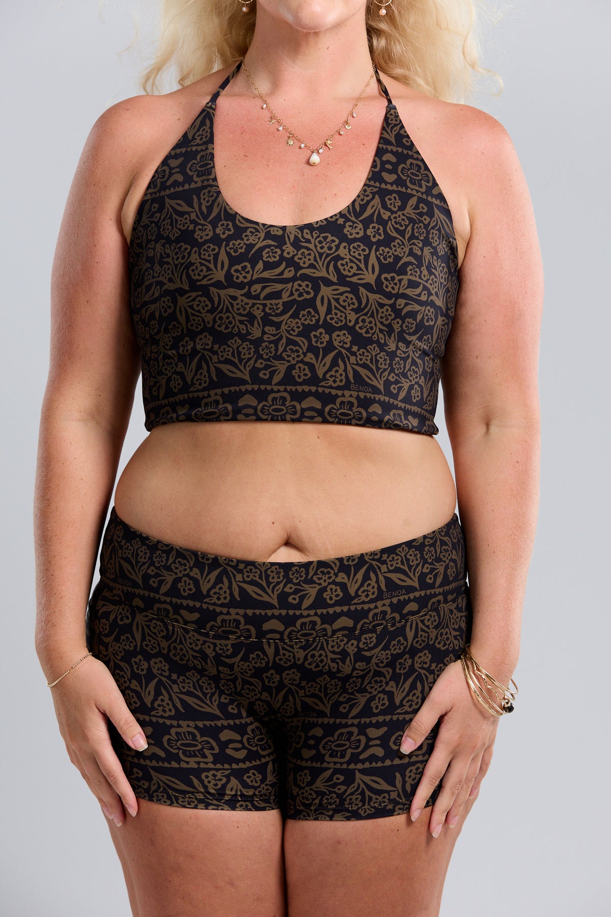 Low Rise Active Shorts - Brown Batik