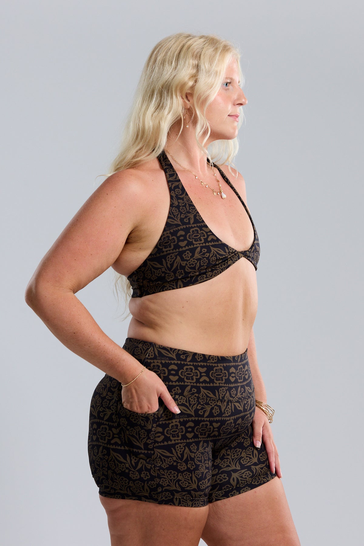 Plunge Sports Bra - Brown Batik