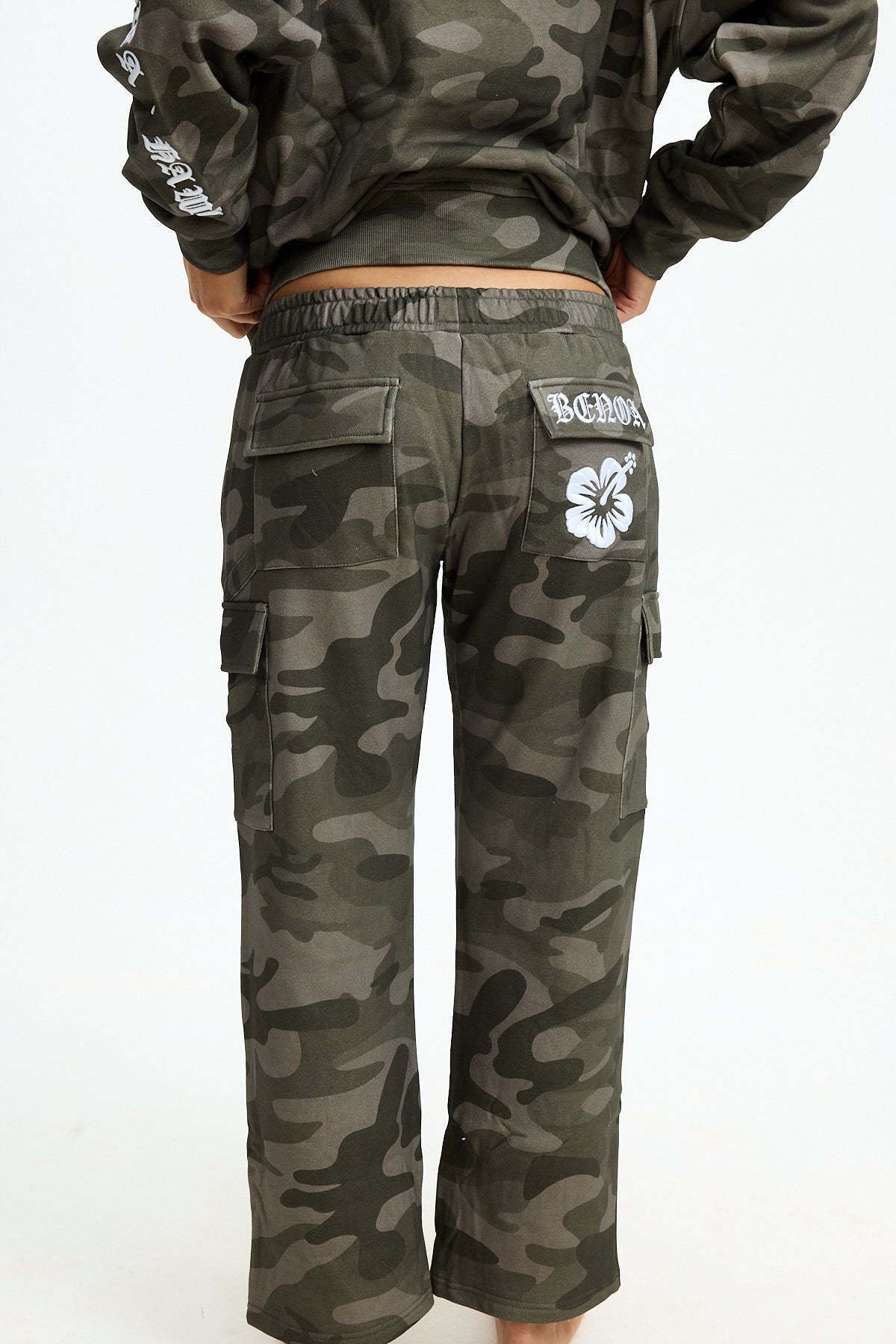 Embroidered Sweat Pants - Camo