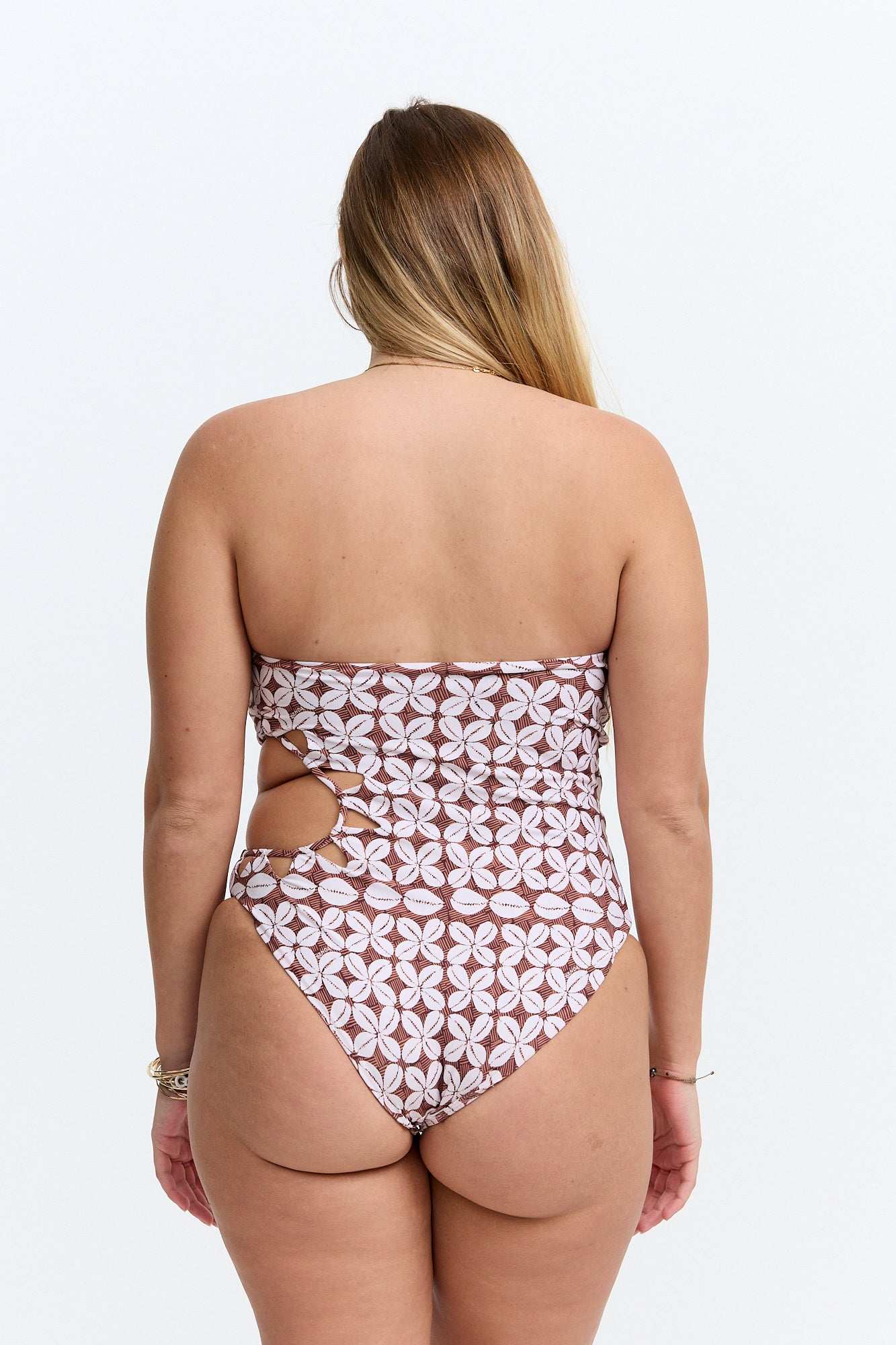 Sunny One Piece - Cowrie Basket