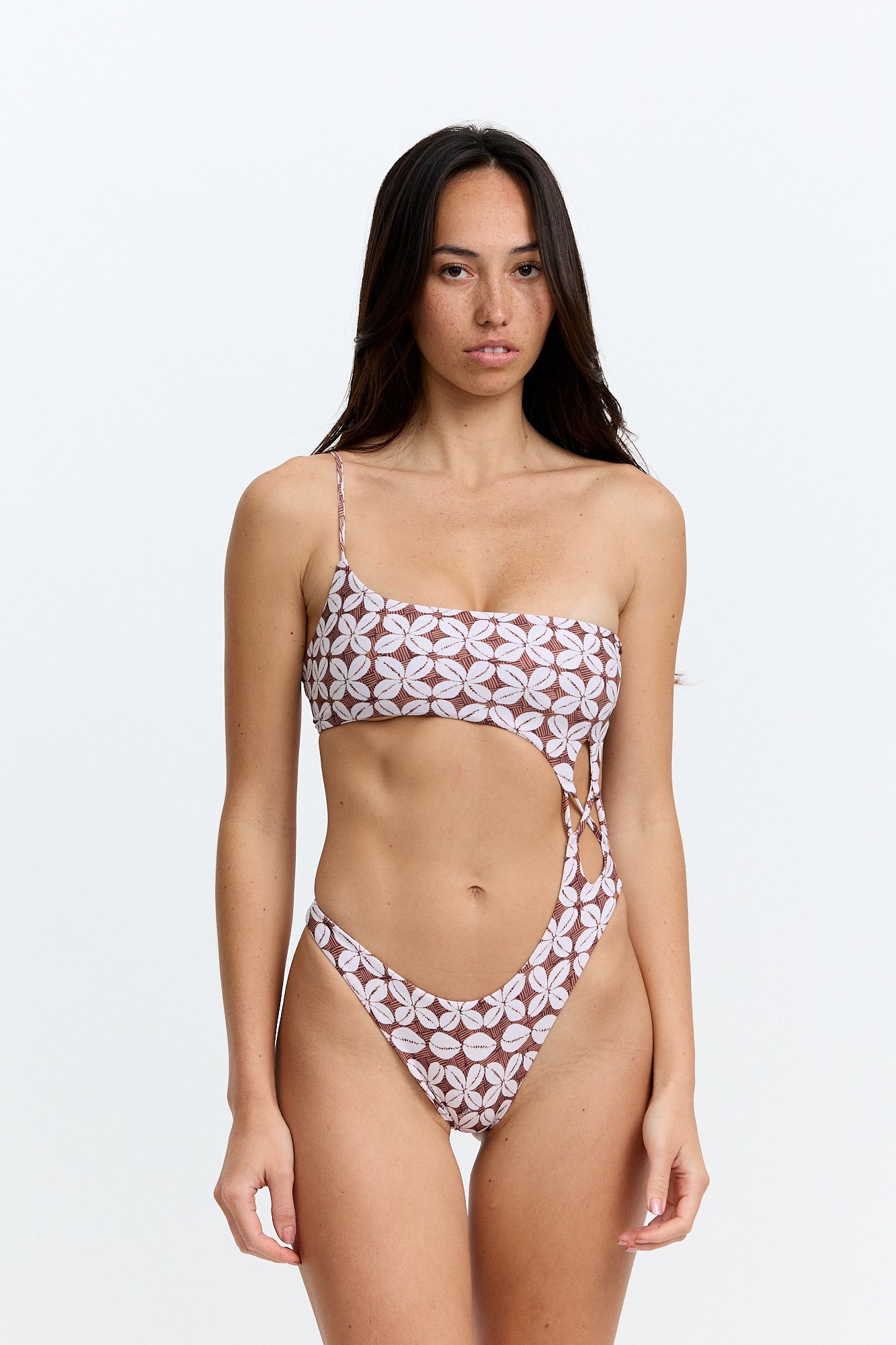 Maldives One Piece - Cowrie Basket