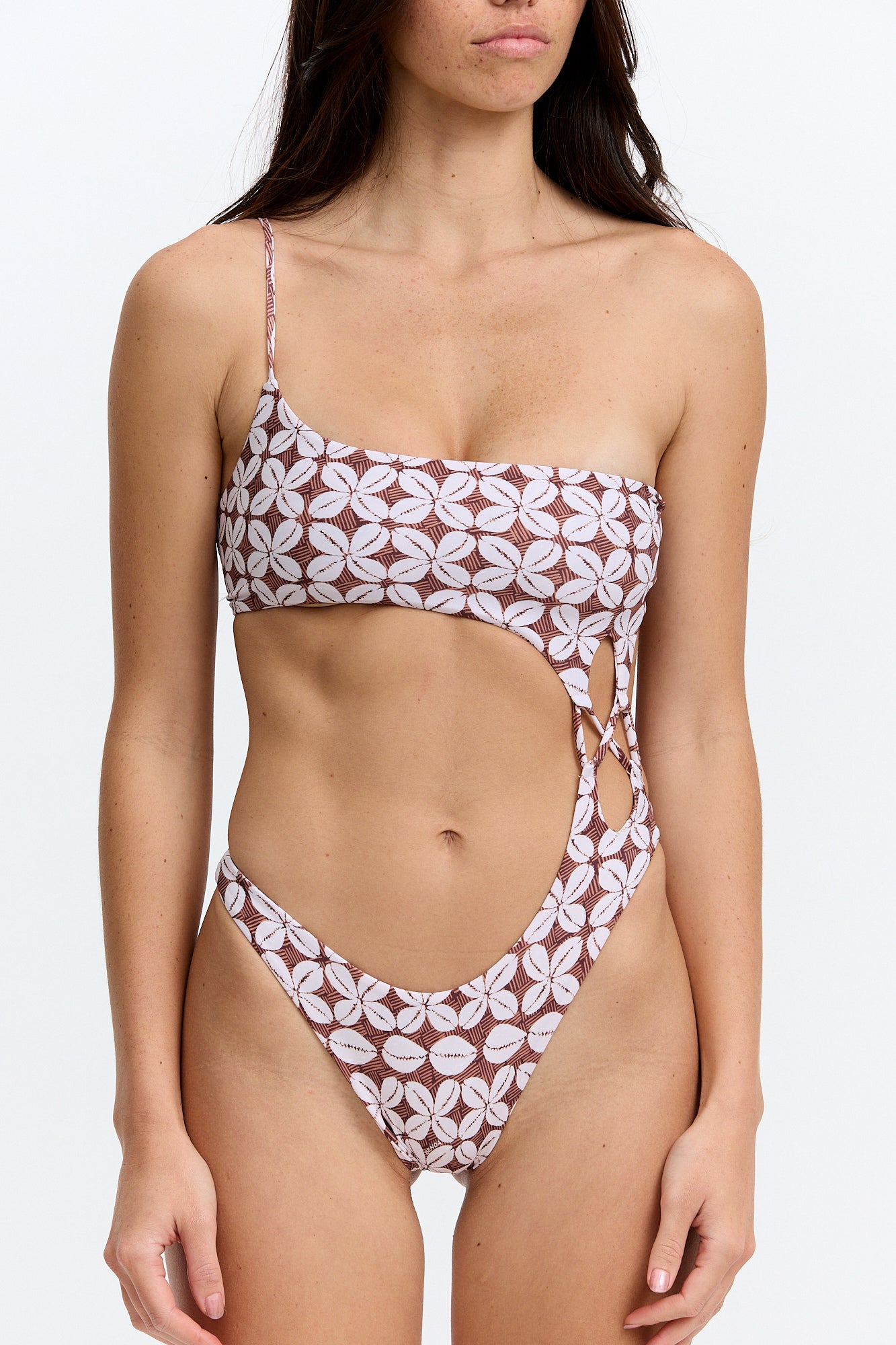 Maldives One Piece - Cowrie Basket