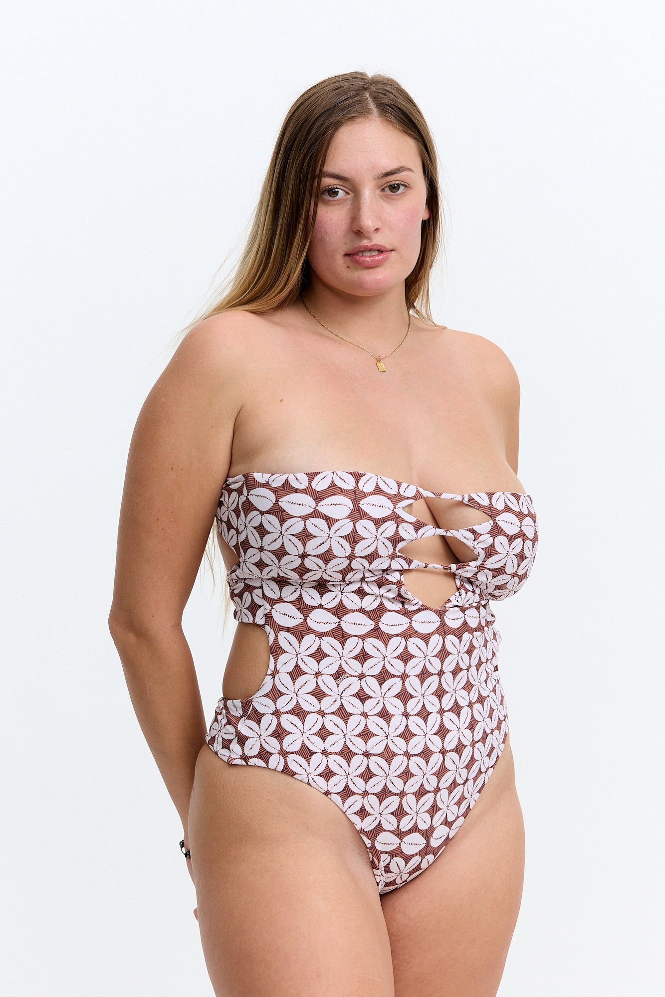 India One Piece 2.0 - Cowrie Basket