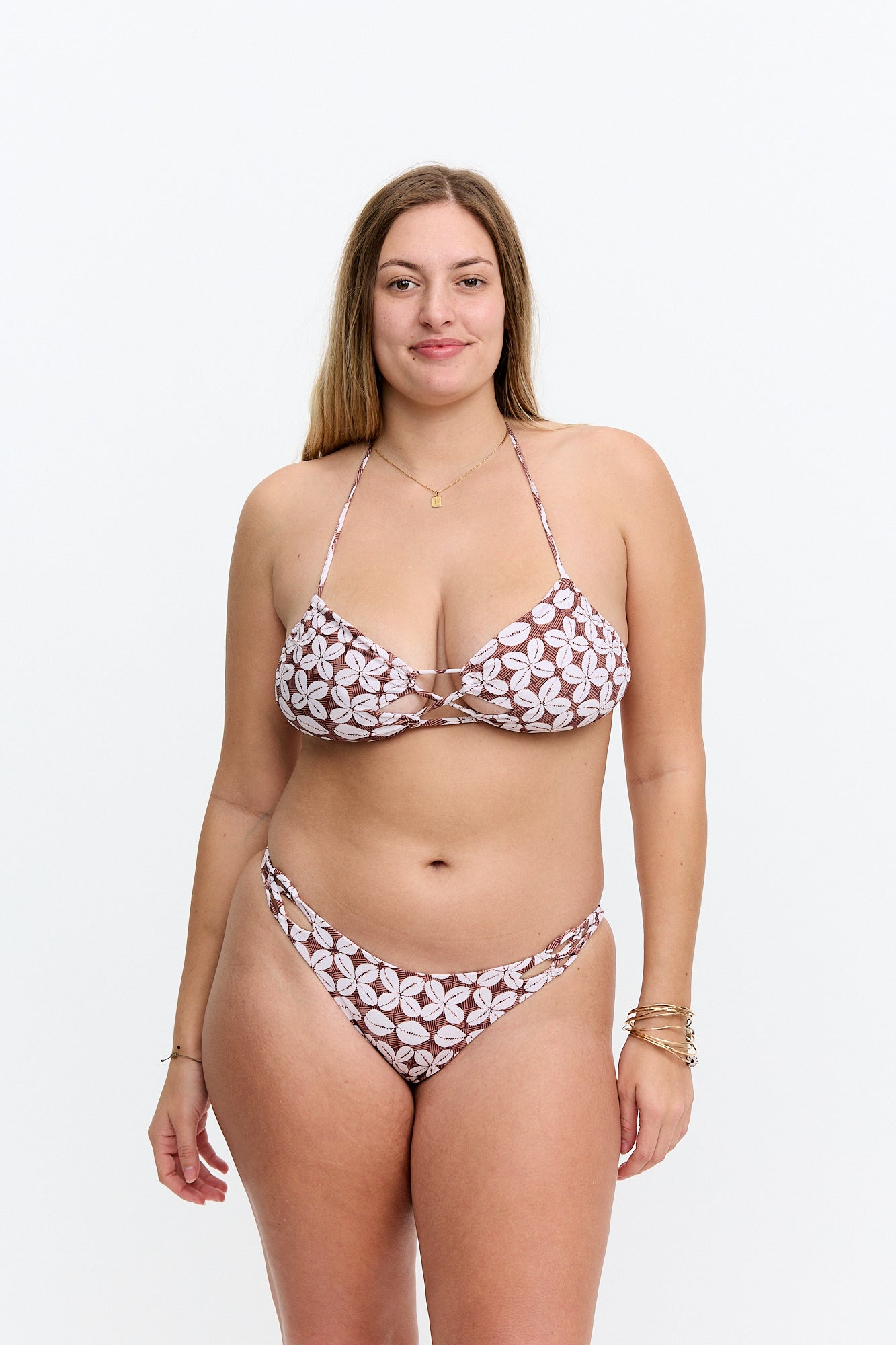 Rio Bottom - Cowrie Basket