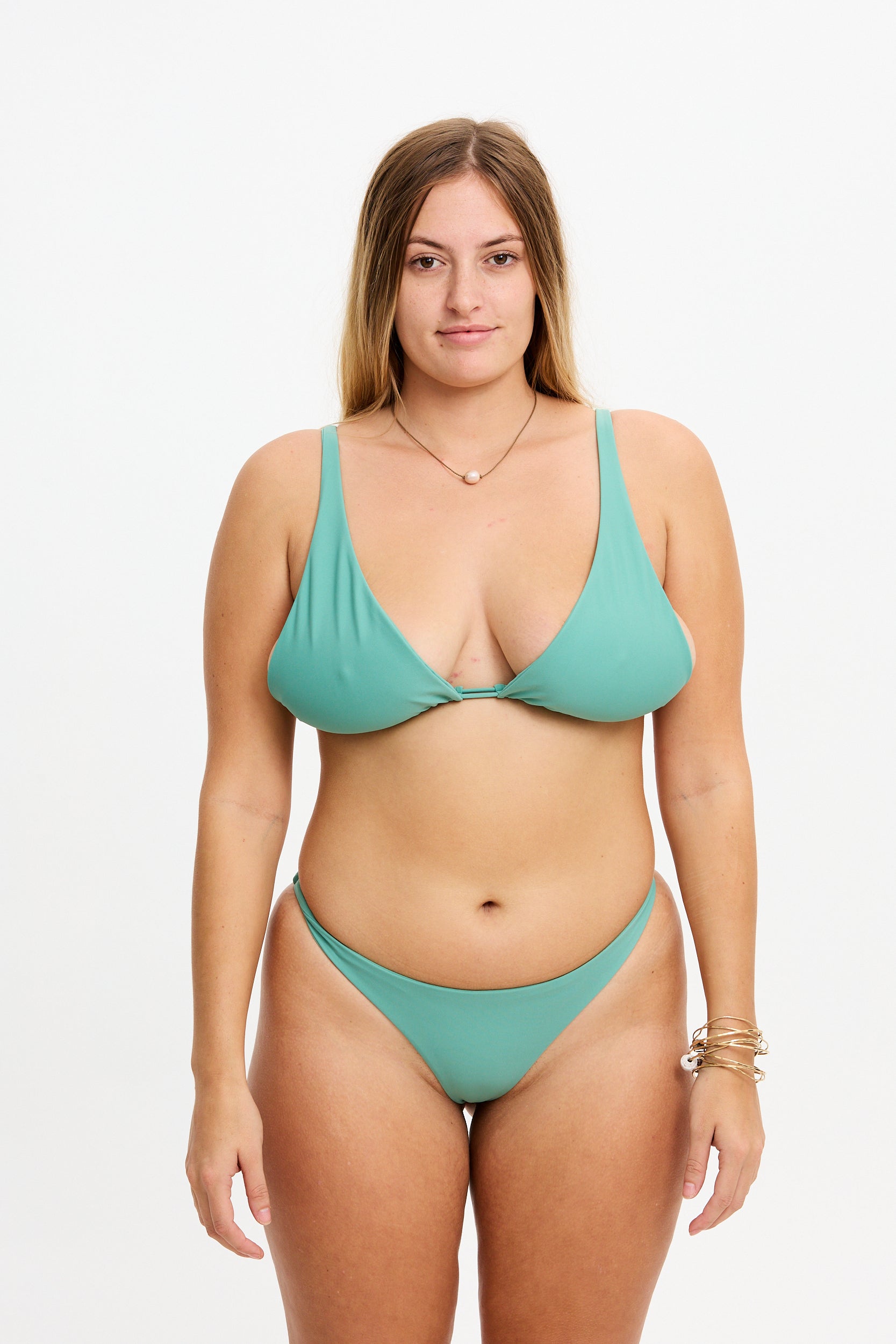 Sydney Top - Sandbar